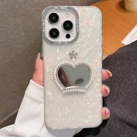 Coque de protection iPhone nacrée avec miroir cœur, perles et couronne – Design chic et maquillage pratique