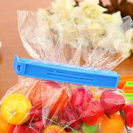 Clips of Sealing in Plastic for bags of snacks - Blue